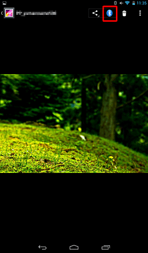 画面右上の「Bluetoothボタン」をタップします