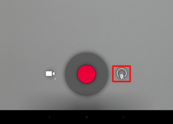 ビデオ撮影やパノラマ撮影を行う場合は、カメラアイコンをタップして表示された一覧から、それぞれ行いたい機能をタップすると切り替わります
