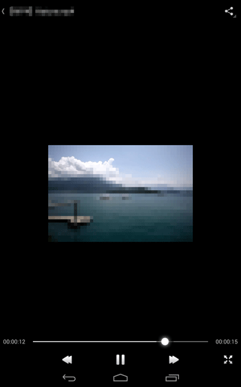 目的の動画ファイルをタップすると、再生画面に切り替わり、再生が開始されます