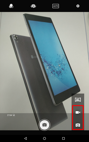 画面右下のカメラアイコンをタップし、表示された一覧からビデオアイコンをタップします