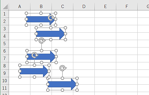 キーボードの「Shift」キーを押しながら、整列したい図をクリックします
