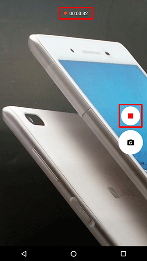 ビデオ撮影中は、画面上部に録画時間が表示され、画面右側に表示された「停止ボタン」をタップすると、撮影が終了します