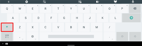「QWERTYキーボード」配列の場合は、アルファベット入力前に「↑」をタップすると大文字または小文字が切り替わります