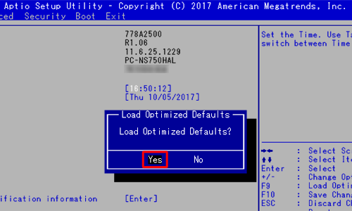 「Load Optimized Defaults？（デフォルト値をロードしますか？）」というメッセージが表示されたら、キーボードの矢印キー（←、→）を使用して「Yes（はい）」を選択し、「Enter」キーを押します
